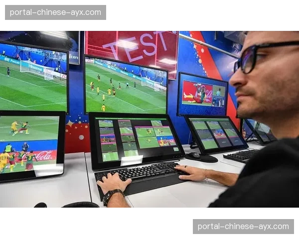 传奇裁判赫布-迪恩宣布退休，结束长达25年的MMA执法生涯